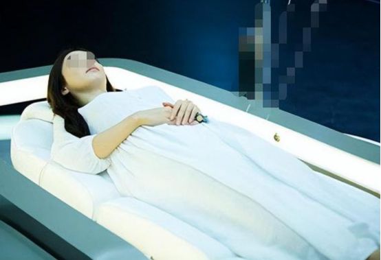 探索神秘藝術(shù)，最新美麗女尸引發(fā)爭(zhēng)議與熱議
